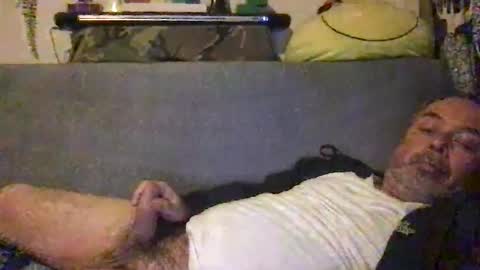 Snapshot of srekos38 chatting on 12.23.25 srekos38 online show from 12.23.25