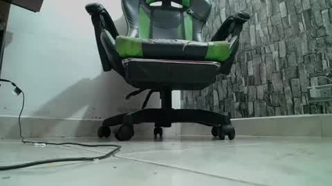 sr master cum its my old account online show from 02.23.25