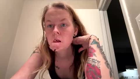 sriley386444137 online show from 12.23.24