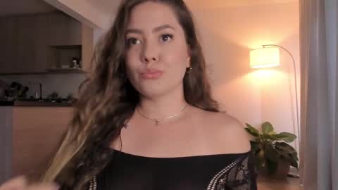 Sophie 3 online show from 11.23.25