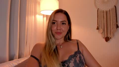 Sophie 3 online show from 04.06.26