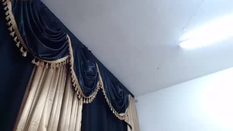 .          . online show from 02.22.25