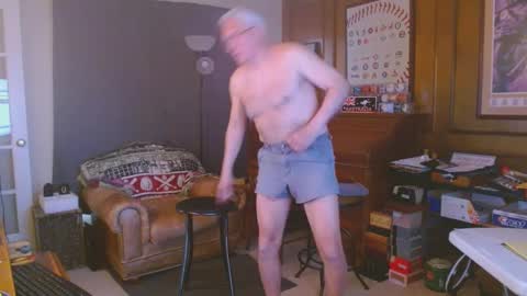 Snapshot of srtxshow chatting on 12.04.24 srtxshow online show from 12.04.24