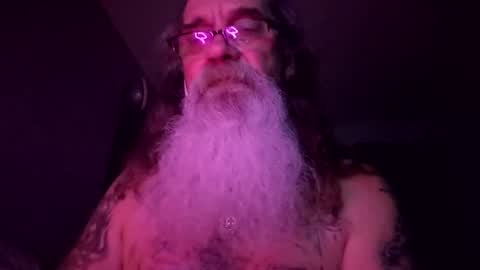 Snapshot of ssdrums3 chatting on 12.21.25 ssdrums3 online show from 12.21.25