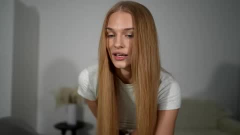 Scarlett online show from 11.18.25