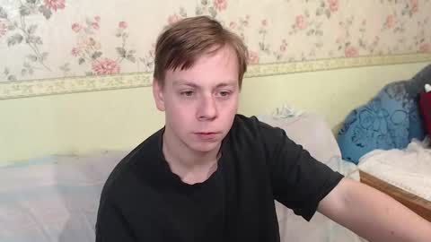 Snapshot of st_rudy chatting on 12.10.24 Joe Peach online show from 12.10.24