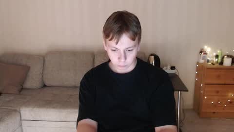 Snapshot of st_rudy chatting on 11.15.25 Joe Peach online show from 11.15.25