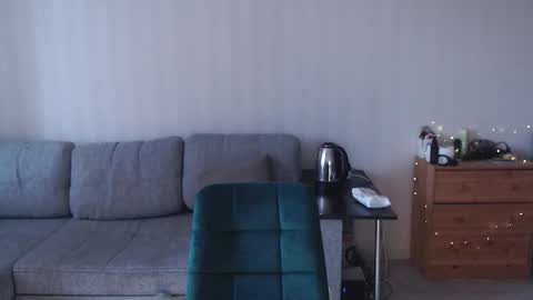 Snapshot of st_rudy chatting on 11.16.25 Joe Peach online show from 11.16.25