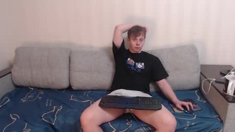 Snapshot of st_rudy chatting on 01.15.26 Joe Peach online show from 01.15.26