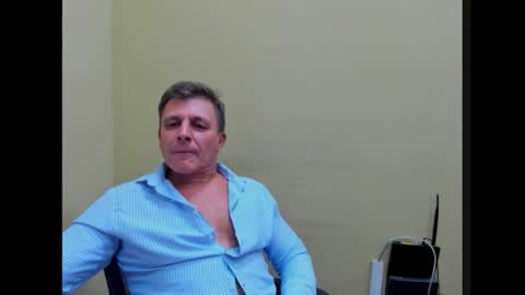 Snapshot of stacattoff chatting on 10.17.25 stacattoff online show from 10.17.25