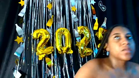 Snapshot of staceygraves_ chatting on 12.31.24 online show from 12.31.24