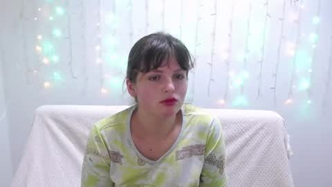 Snapshot of staceylex chatting on 01.24.25 Stacey online show from 01.24.25