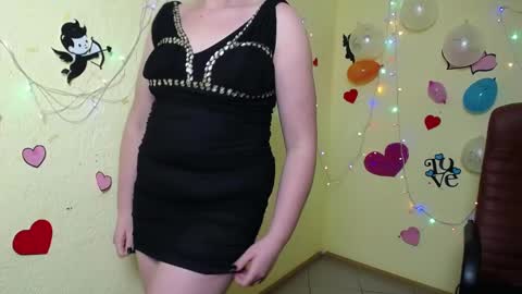 Snapshot of staceylex chatting on 01.26.25 Stacey online show from 01.26.25