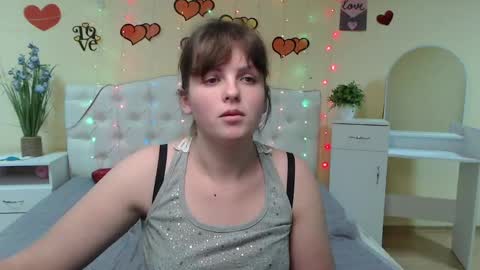 Snapshot of staceylex chatting on 02.15.25 Stacey online show from 02.15.25