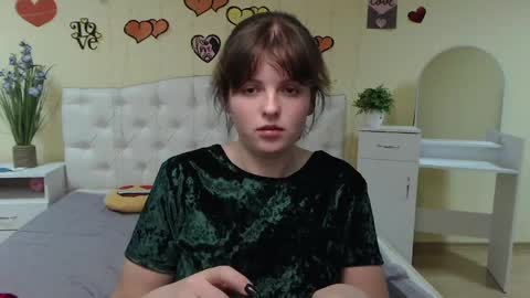 Snapshot of staceylex chatting on 02.22.25 Stacey online show from 02.22.25