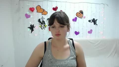 Snapshot of staceylex chatting on 03.10.25 Stacey online show from 03.10.25