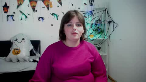 Snapshot of staceylex chatting on 10.29.25 Stacey online show from 10.29.25