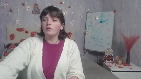 Snapshot of staceylex chatting on 12.02.25 Stacey online show from 12.02.25