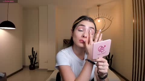 Stacy Woods online show from 07.30.26