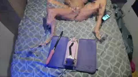 Snapshot of staciwilde chatting on 04.05.26 staciwilde online show from 04.05.26