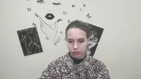 Snapshot of stacy_gr chatting on 12.15.24 Stacy online show from 12.15.24
