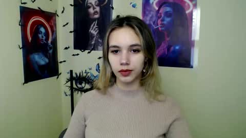 Snapshot of stacy_gr chatting on 10.21.25 Stacy online show from 10.21.25