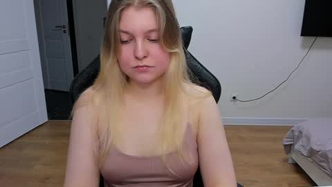 Snapshot of stacy_miraclee chatting on 01.16.25 Stacy online show from 01.16.25