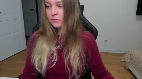 Snapshot of stacy_miraclee chatting on 03.05.26 Stacy online show from 03.05.26