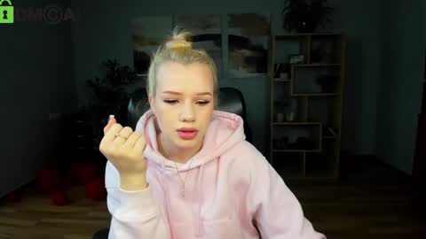 Stacy Western online show from 03.06.26