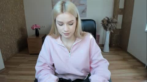 Stacy Western online show from 03.16.26