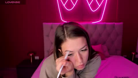 Stacy online show from 10.14.25