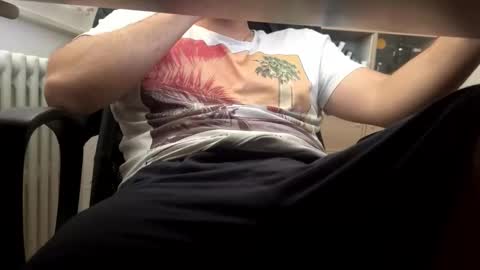 Snapshot of stang_ chatting on 09.14.25 stang_ online show from 09.14.25