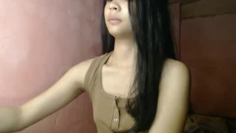 Snapshot of star_06 chatting on 09.19.25 star_06 online show from 09.19.25