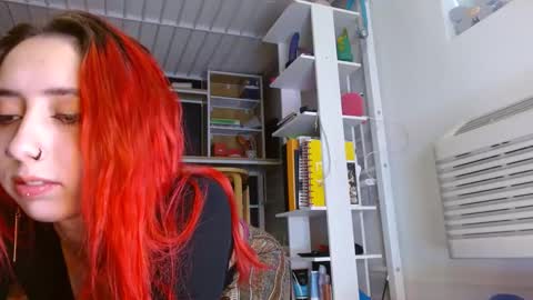 Snapshot of stara_dreams chatting on 01.20.25 Stara Winters online show from 01.20.25