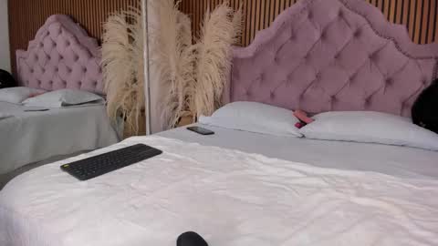 Snapshot of starbutterflyy_ chatting on 01.12.26 STAR online show from 01.12.26