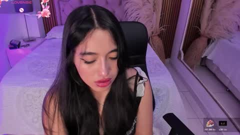 Snapshot of starbutterflyy_ chatting on 02.07.26 STAR online show from 02.07.26