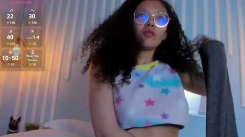 Stark Jones online show from 10.04.25