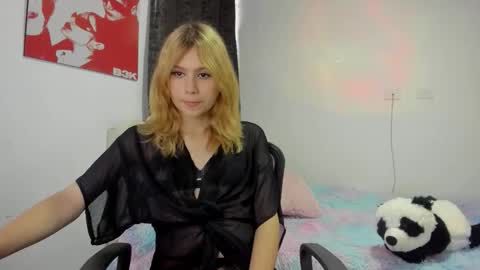 starmoonly online show from 11.30.25