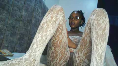 Snapshot of starnah chatting on 04.19.26 starnah online show from 04.19.26