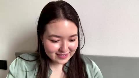 Snapshot of starrorellana chatting on 05.30.26 Sabrina online show from 05.30.26