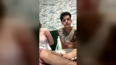 staywithuss online show from 04.19.26