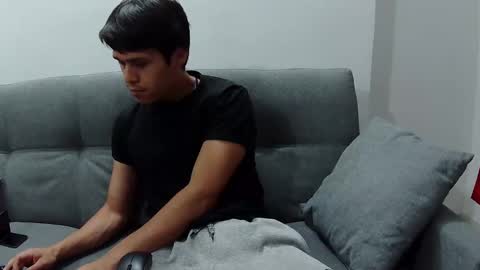 Snapshot of steban_jyj chatting on 01.15.25 Katalleya and Steban online show from 01.15.25