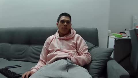 Snapshot of steban_jyj chatting on 11.09.25 Katalleya and Steban online show from 11.09.25