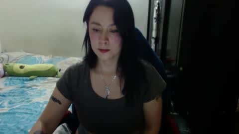 Snapshot of steel_girl chatting on 09.22.25 Luna Fox online show from 09.22.25