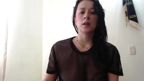 Luna Fox online show from 12.13.25