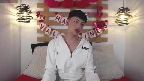 Steev online show from 02.14.25