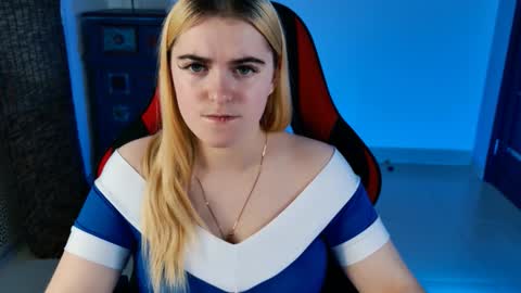 stef_nicks online show from 10.24.25