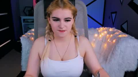 stef_nicks online show from 11.10.25