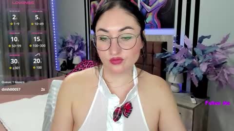 StefanaWinter online show from 04.13.26