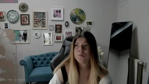 Stefania online show from 07.28.26
